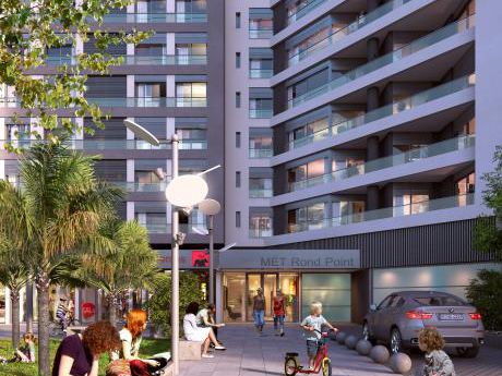 Met Rond Point Al Frente Con Terraza.