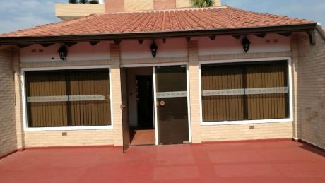 Alquilo Casa Para Oficina A Pasos Del Shopping Mariscal