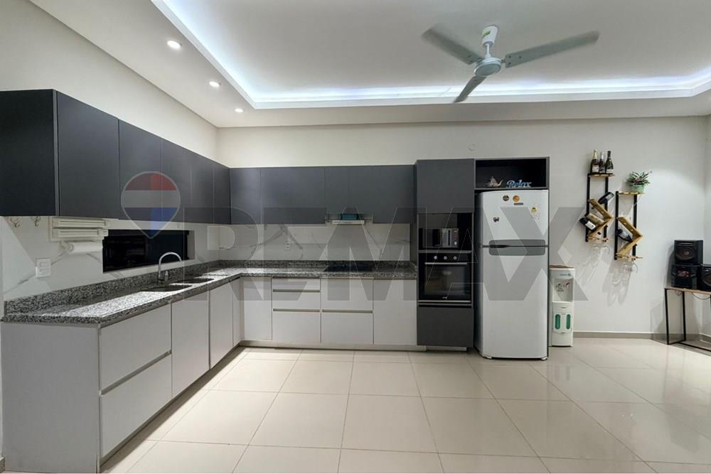 Casa - Venta - Luque, Central, Paraguay — foto 3
