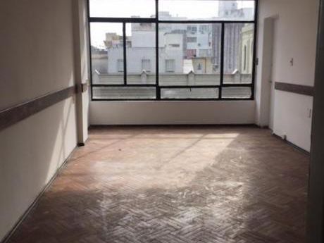 Venta Apartamento Cordon 3 Dormitorios Y Servicio