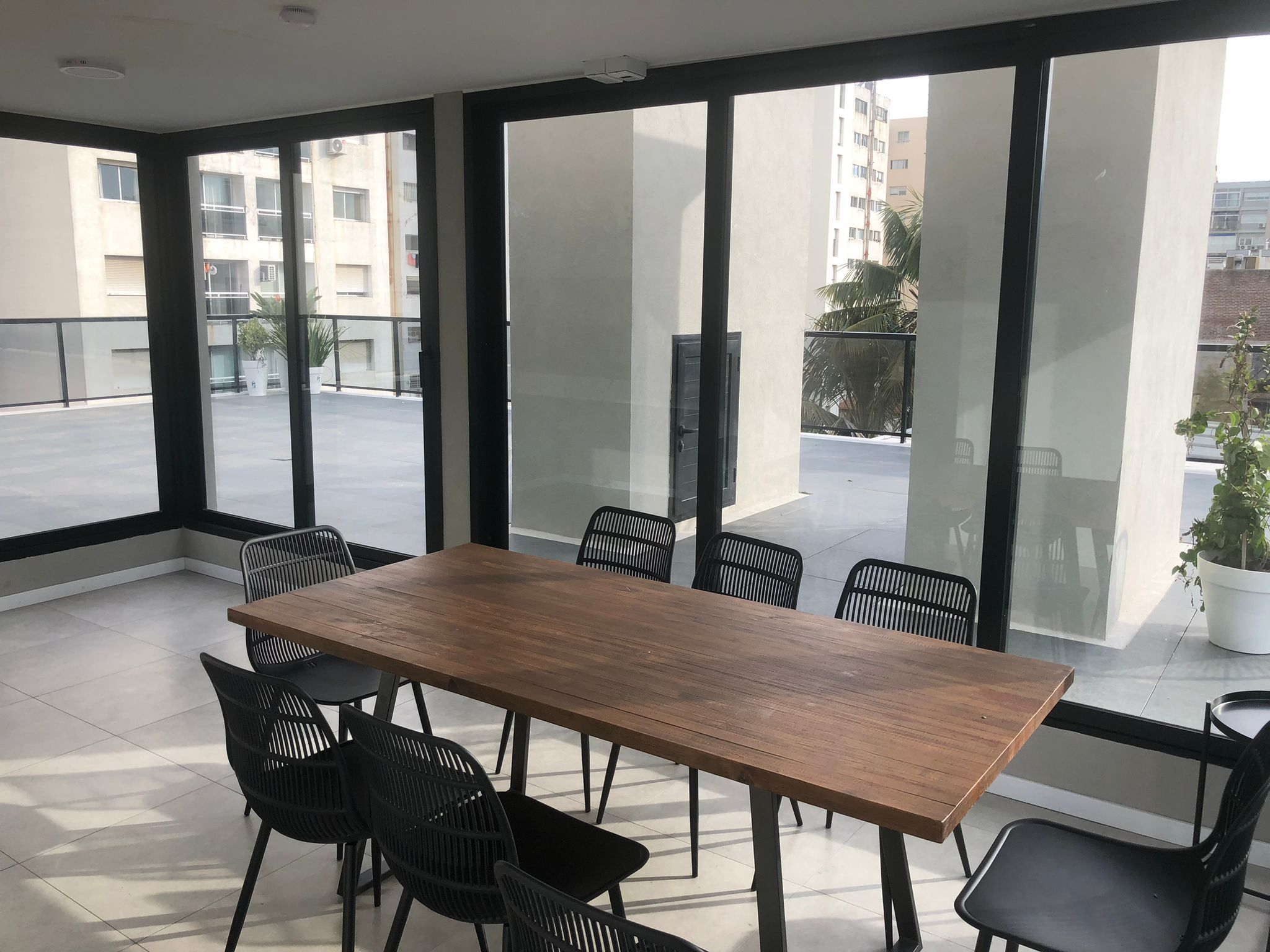 Exclusivo Apartamento de 1 Dormitorio con Terraza Privada en el Corazón de Pocitos. · Foto 6