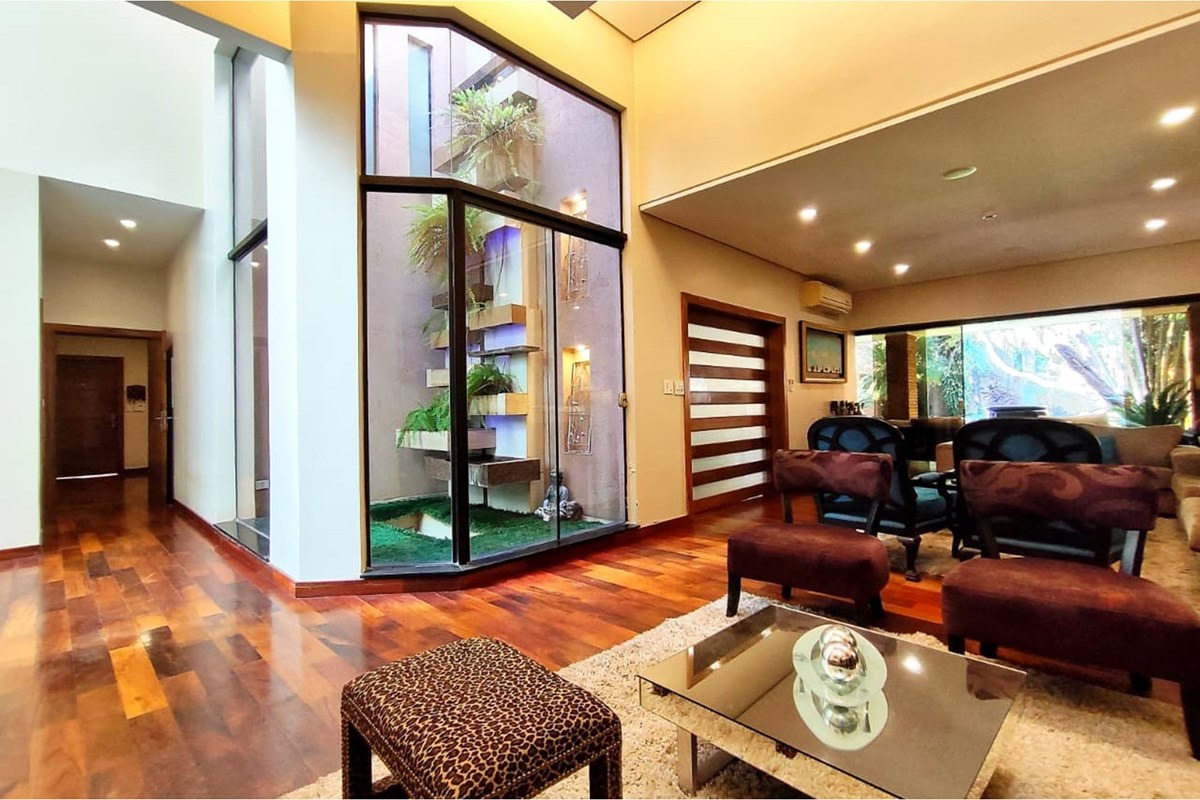 Casa en venta en Mariscal Estigarribia, Asunción — foto 2