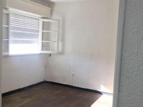 Hermoso Apto Dos Dormitorios En Bella Vista Sin G.C!!!