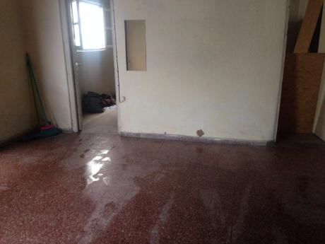 Apto. Interior. Para Reciclar. Carbajal Victorica Y Hervidero