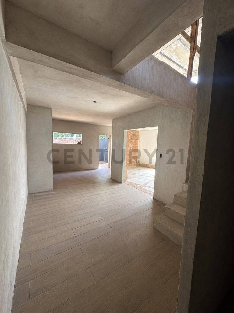 Vendo triplex de lujo en la ciudad de Encarnacion — foto 3