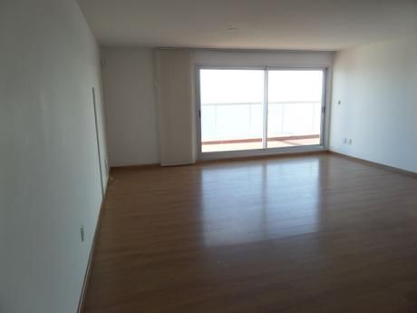 Penthouse De Alta Gama En Rambla De Malvin
