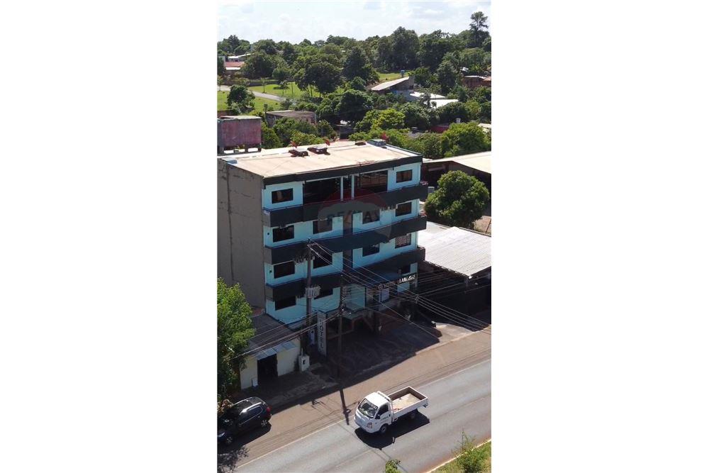 VENDO EDIFICIO S/ LA SUPER CARRETERA PDTE FRANCO — foto 2