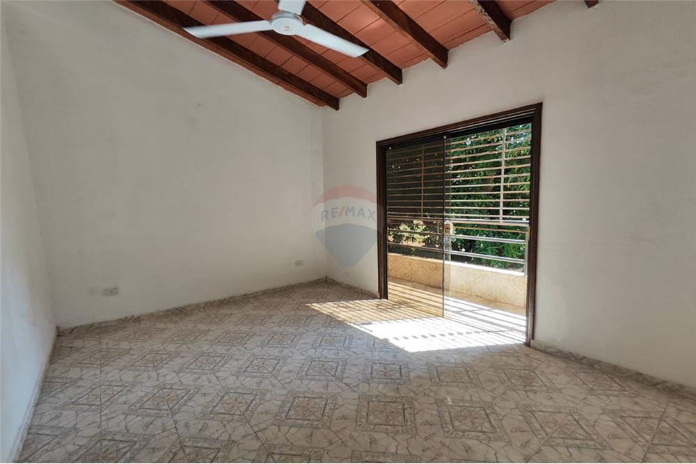 ALQUILO CASA DE DOS PLANTAS SOBRE 21 PROYECTADAS — foto 2