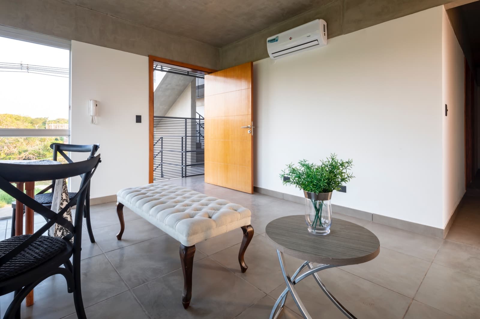 ATENCIÓN INVERSIONISTAS ! VENDO DEPARTAMENTOS DE 2 HABITACIONES. EN LUQUE — foto 2