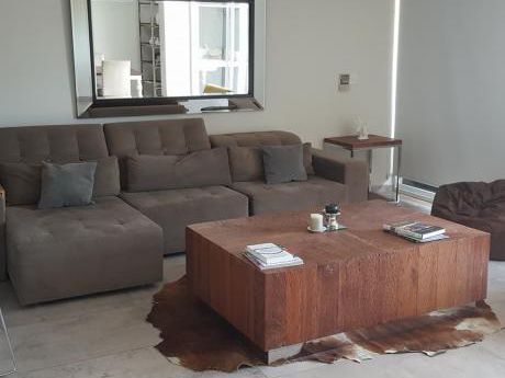 Alquilo Departamento Amoblado, Tipo Duplex. Mburucuya
