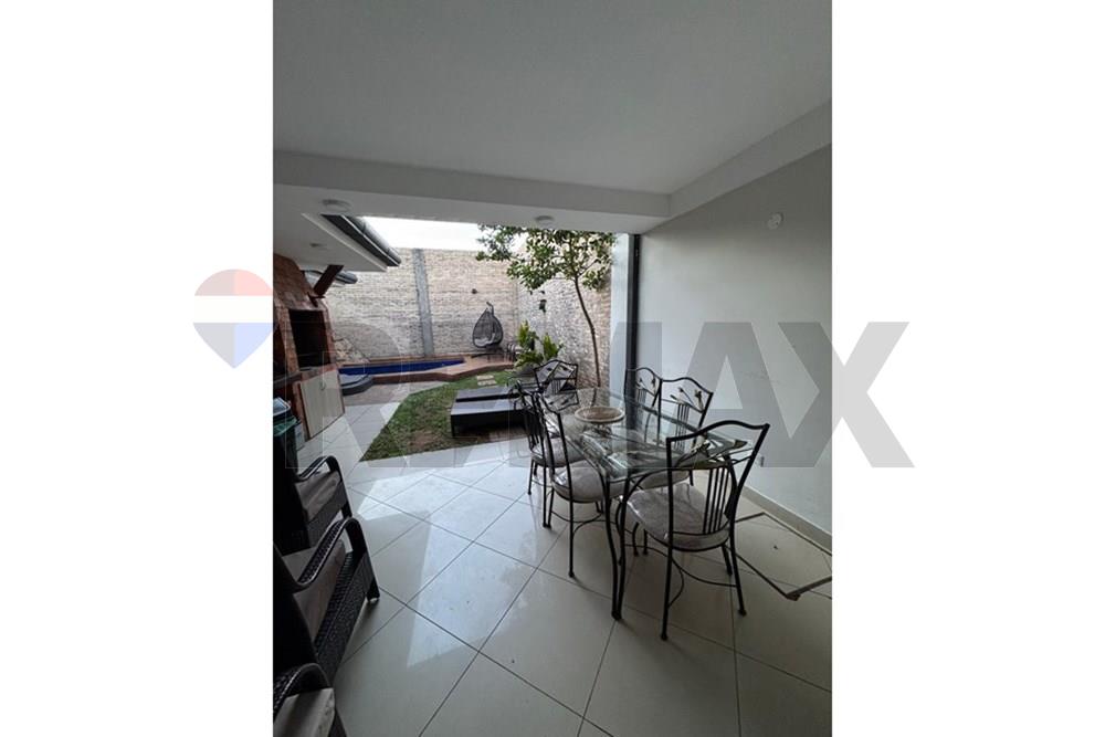 Duplex - Alquiler - Villa Morra, Paraguay — foto 2