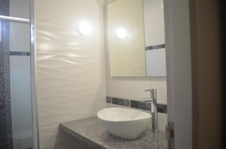 Vendo Casa + Monoambiente