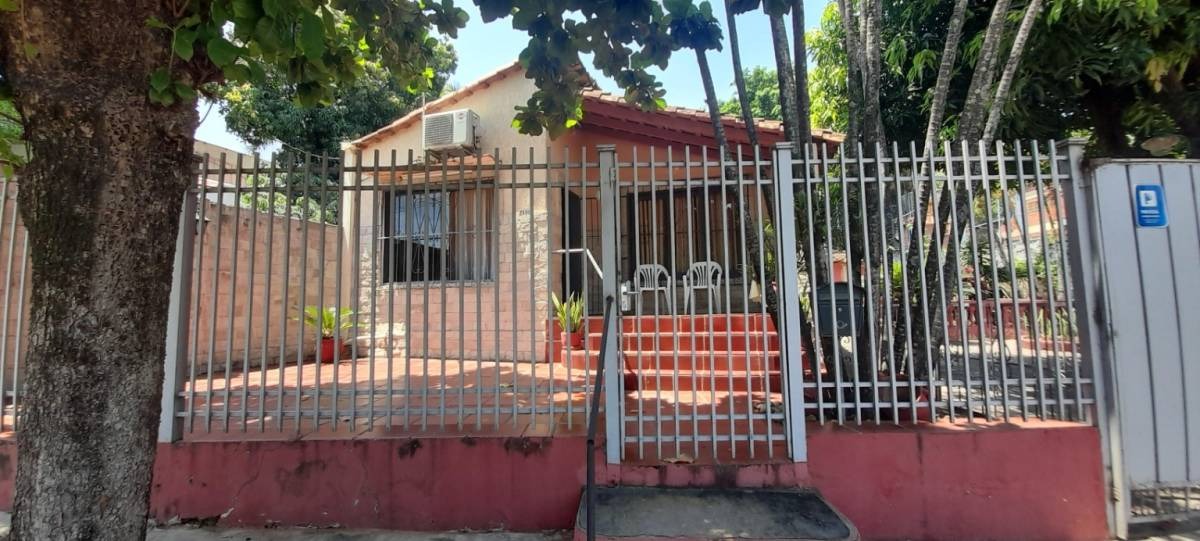 VENDO CASA EN LAMBARÉ — foto 3