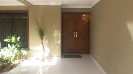Barrio Mariscal Estigarribia: Moderna Residencia Con Terreno De 802 M2!