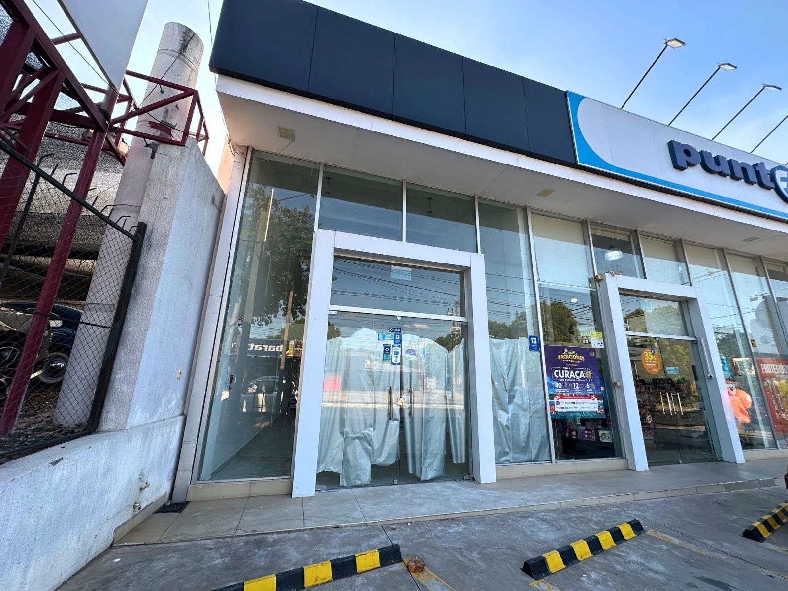 LOCAL COMERCIAL ALQUILER S/CHOFERES — foto 3