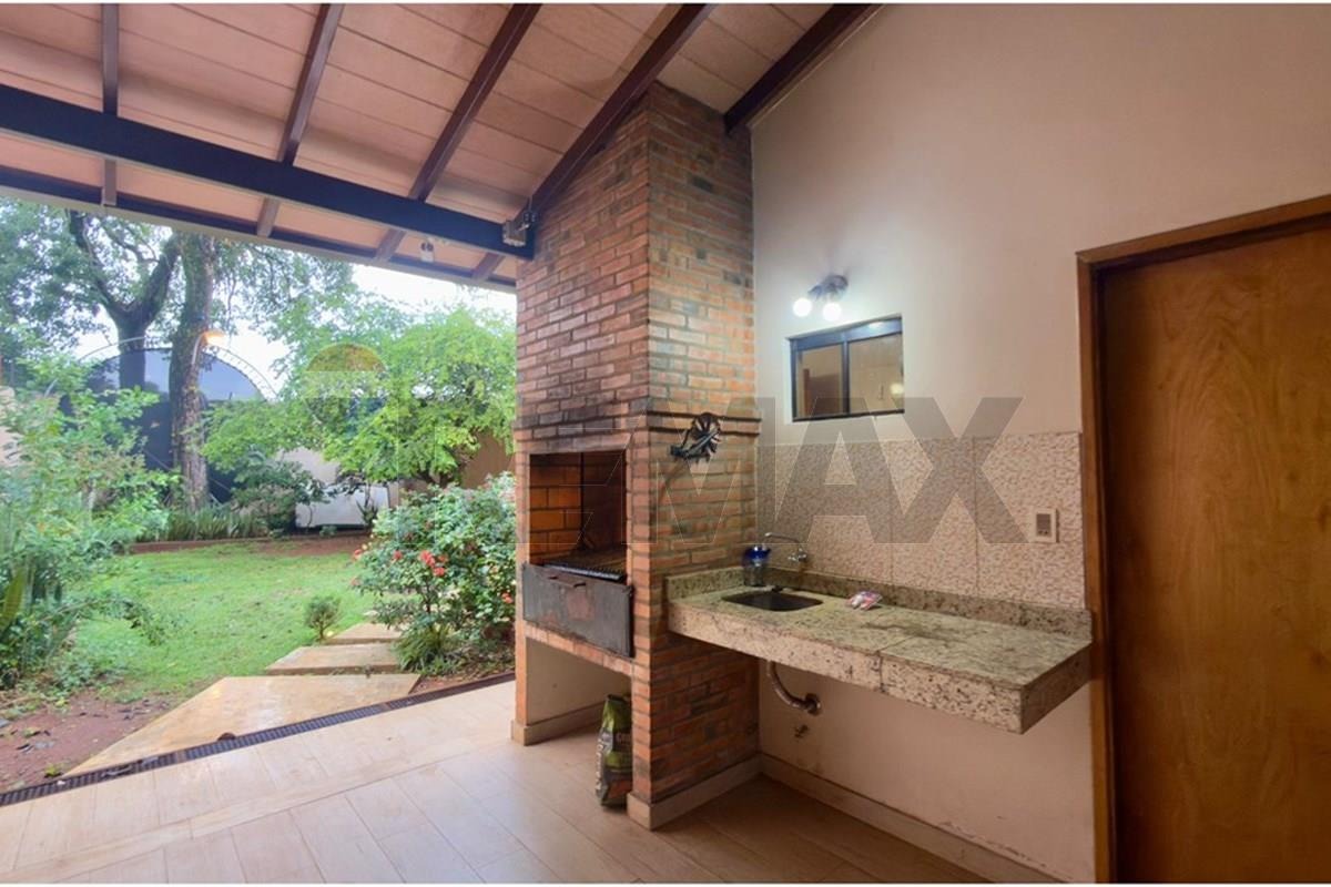 Exclusiva Residencia En Alquiler En Fernando De La Mora Zona Norte — foto 3