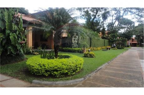 Residencia En Condominio Boulevard Loma Alta
