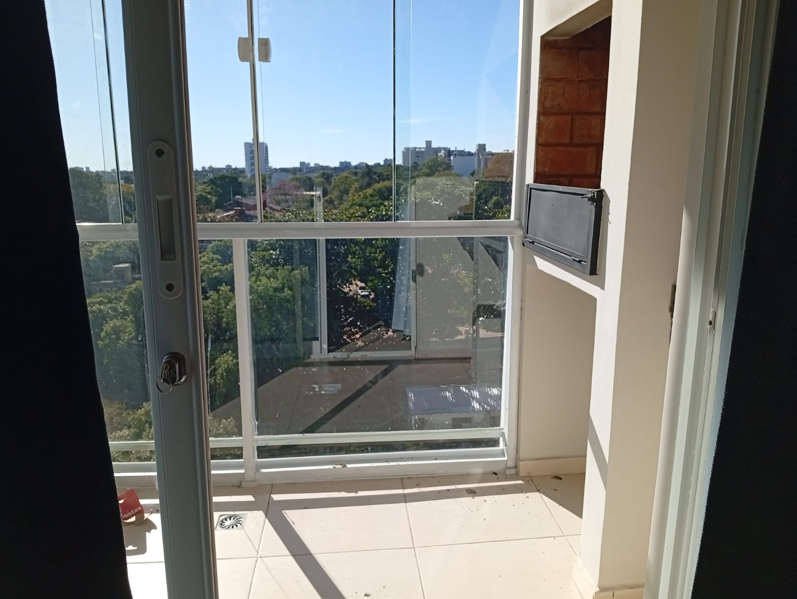 LAMBARE ALQUILO DEPARTAMENTO — foto 2