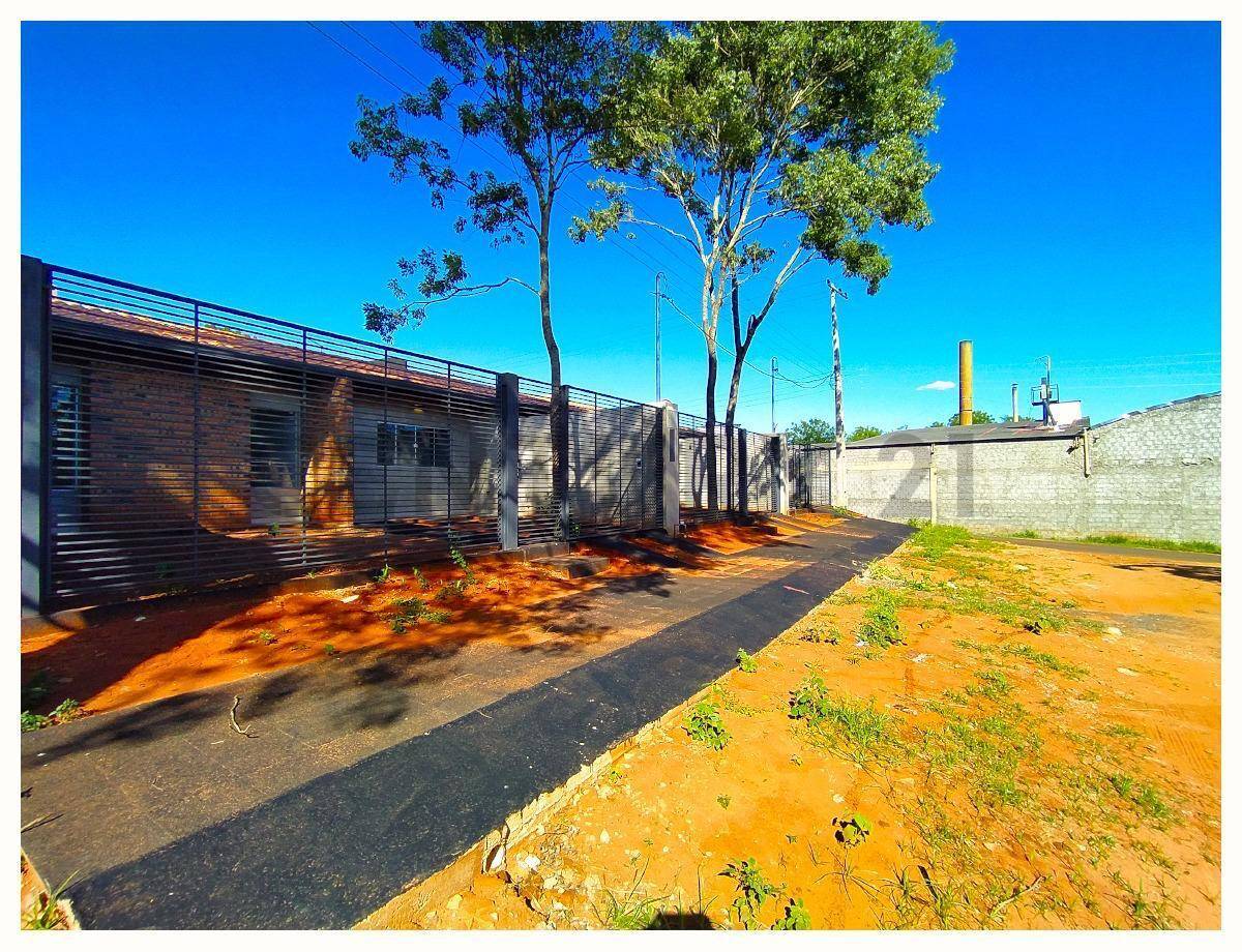 Venta De Casa Dúplex En Areguá, Central — foto 2