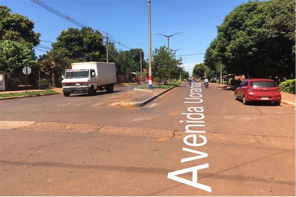 VENDO TERRENO CON DOBLE ESQUINA EN ENCARNACION — foto 2