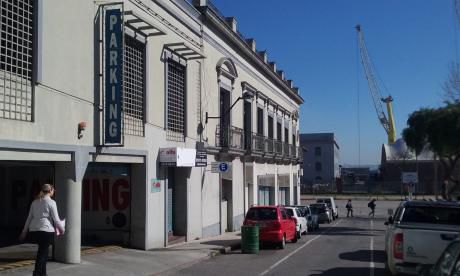 Venta Local Comercial, Oficinas Y Parking Rbla. 25 De Agosto Y Solis