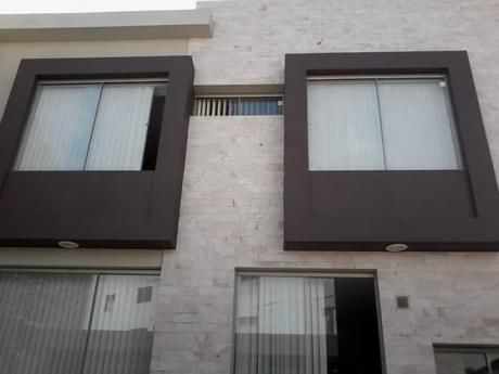 Linda Casa En Venta Zona America Oeste