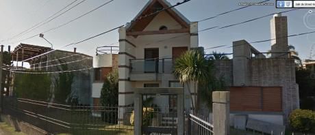 Residencia En El Mejor Lugar De Punta Gorda,sobre La Cantera Del Molino De Perez