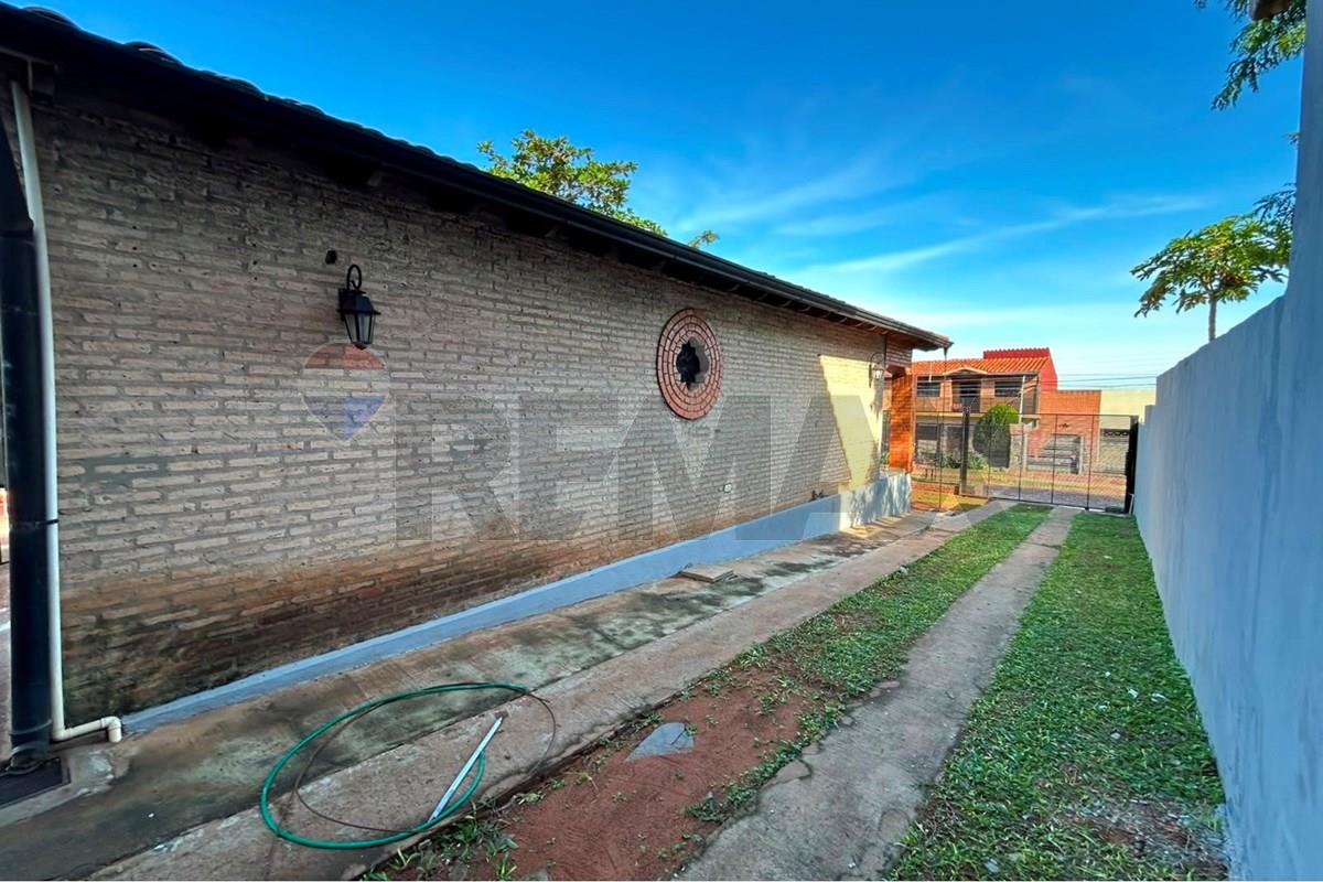 Alquilo casa en San Lorenzo ZONA CAPILLA DEL MONTE — foto 3