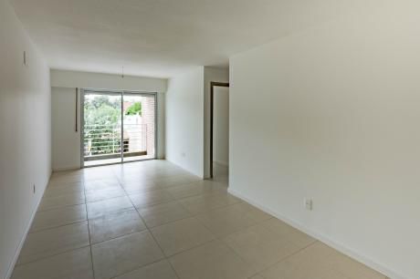 Se Alquila Apartamento 2 Dormitorios En Prado