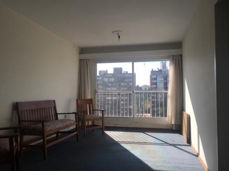 Excelente Opcion Achiras Y Barreiro Piso Alto, Cochera