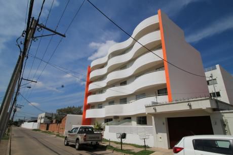 En Venta Dpto. A Estrenar En Edificio Libertad