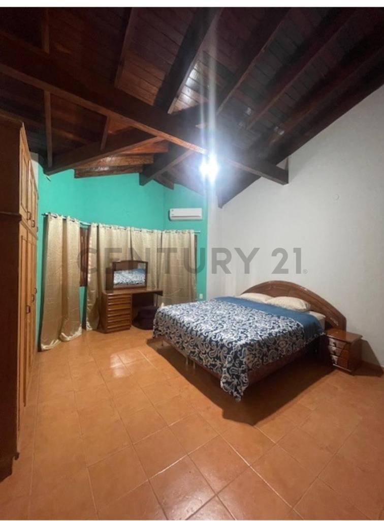 Venta De Casa En Encarnación, Itapúa | Id: 52513 — foto 2