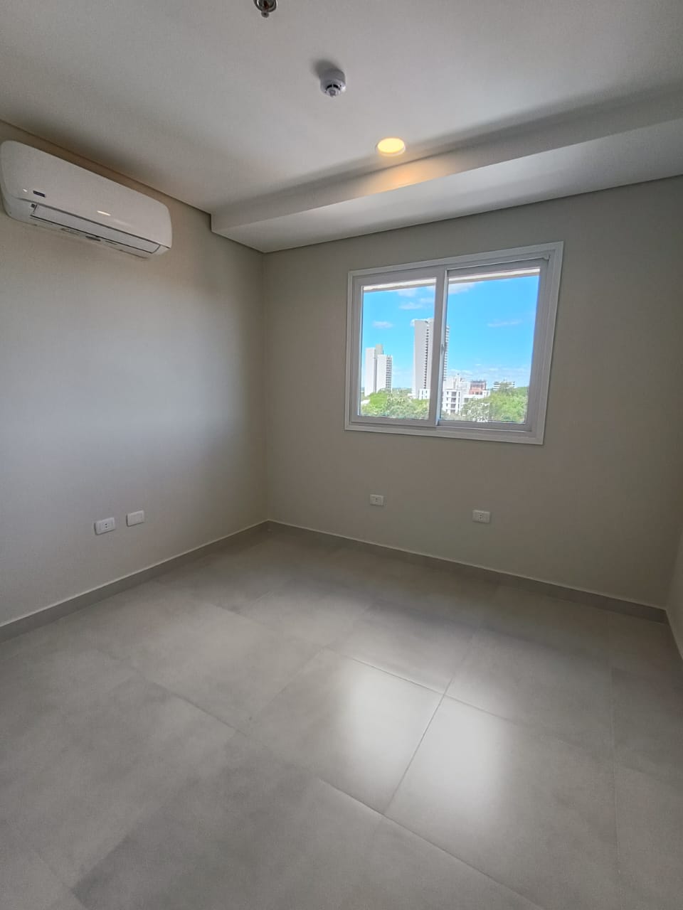 Alquilo Departamento a estrenar de 2 habitaciones. Villa Morra. COD 037 — foto 2