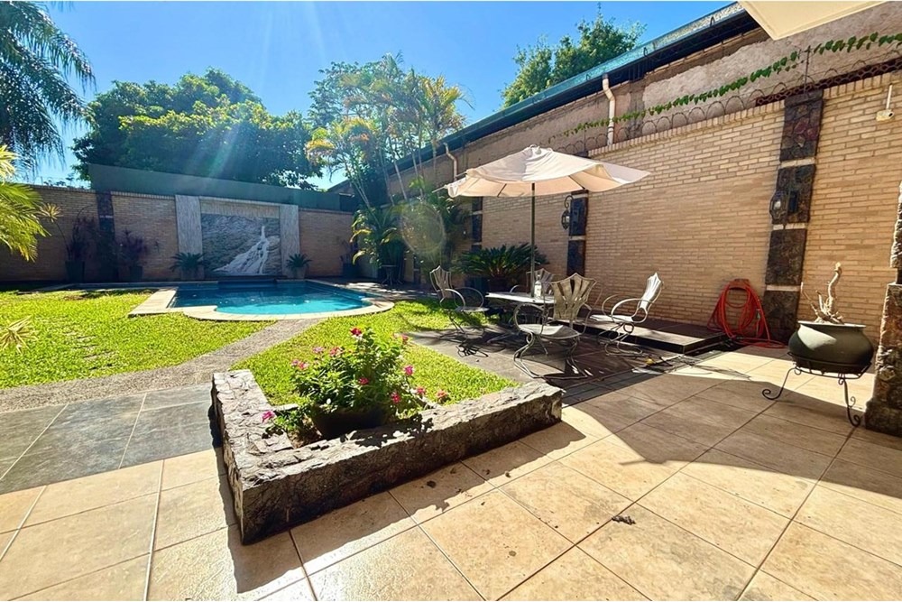 Casa-Alquiler-Av.Liberato M. Rojas, Villa Aurelia, Asunción — foto 2