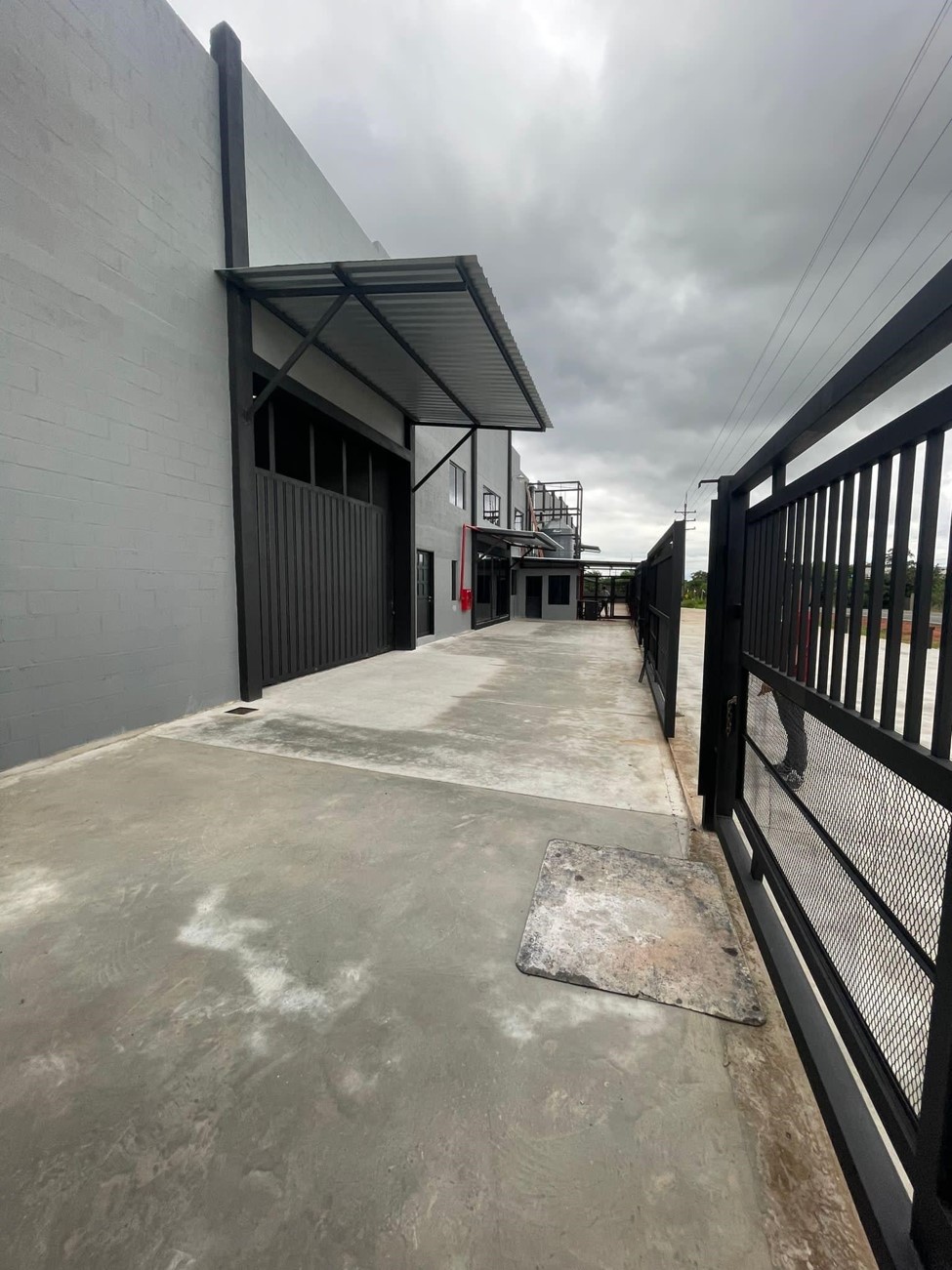 ALQUILO DEPOSITO DE 1.200 M2 A ESTRENAR EN VILLETA‼️ C-1147 — foto 3