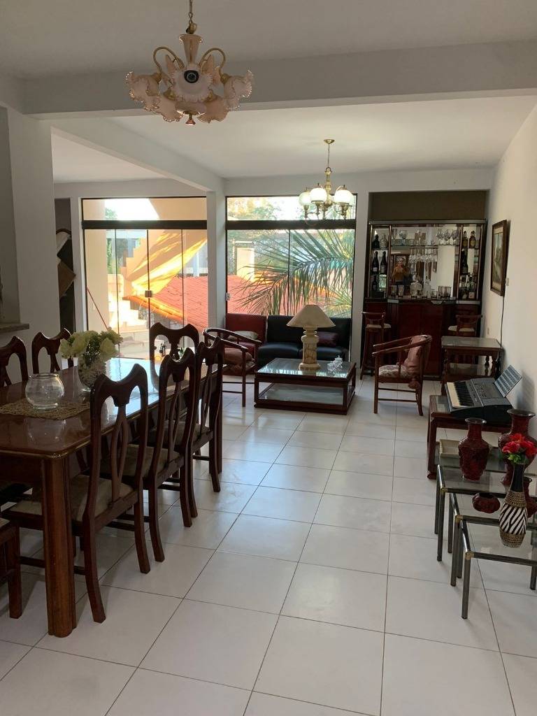 ALQUILO CASA EN YKUA SATI A CUADRAS DE SAN* MARTIN — foto 2