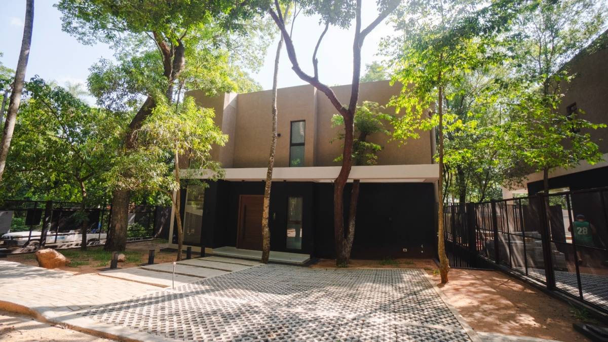 Casa en Venta 3 dormitorios - San Bernardino, Cordillera — foto 2