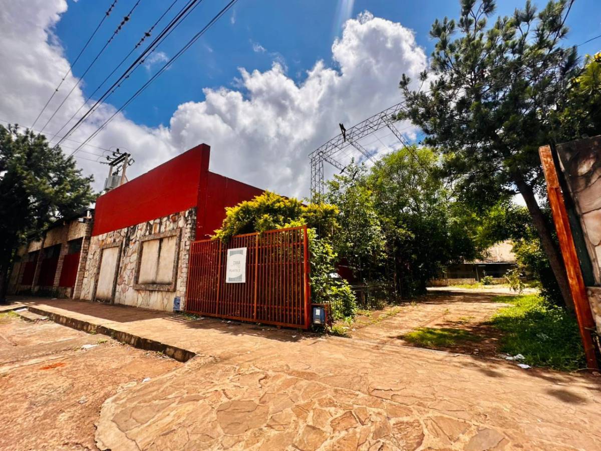 ALQUILO SALÓN COMERCIAL EN CAPIATA EX RUTA 1 — foto 2