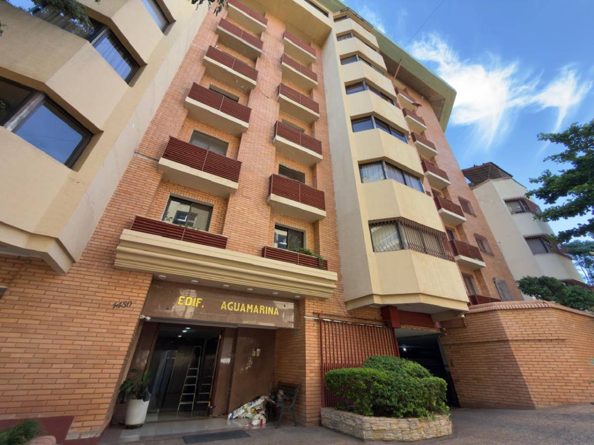 EN VENTA - DEPARTAMENTO DE 2 DORMITORIOS EN BARRIO LAS MERCEDES. ID 43512 — foto 2