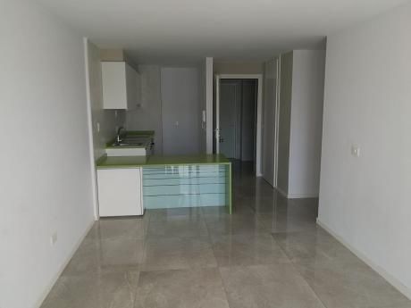 Apartamento En Cordon En Zona Universitaria