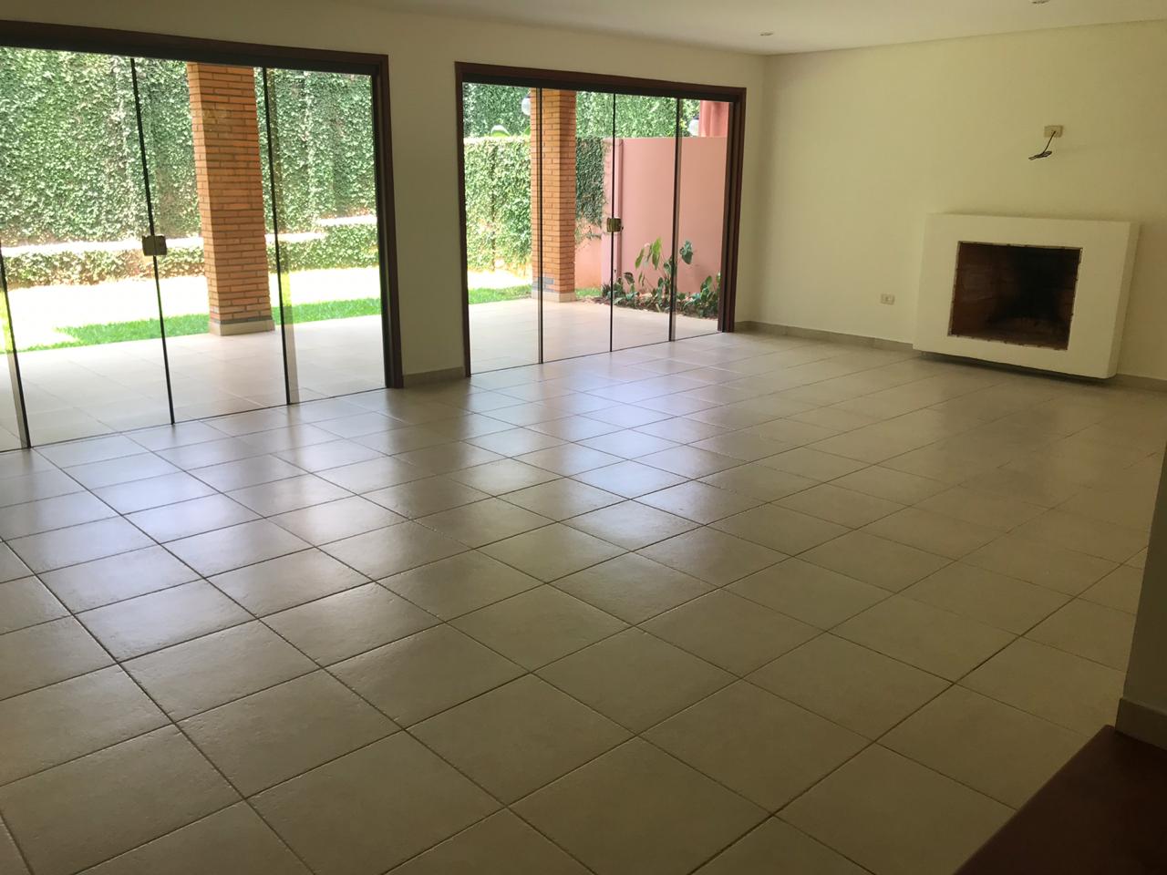 Casa en alquiler en Mariscal Estigarribia
