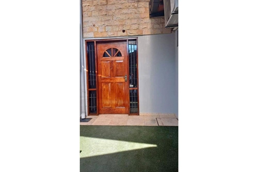 ALQUILER DE CHALET TIPO DUPLEX EN LAMBARE — foto 3