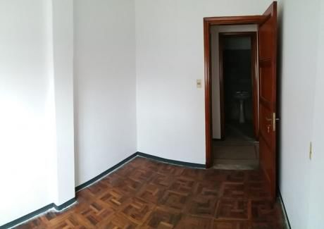 Arenal Grande Esq. Lima. Apto. 1 Dormitorio.