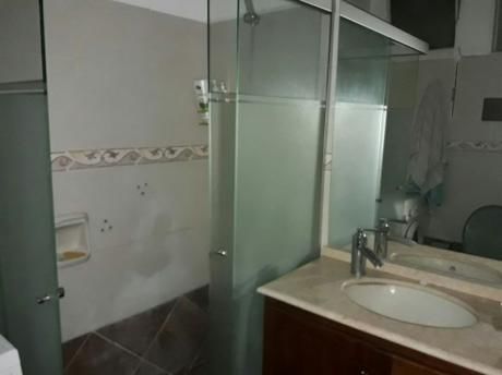Apartamento De Dos Dormitorios En Un 7mo Piso