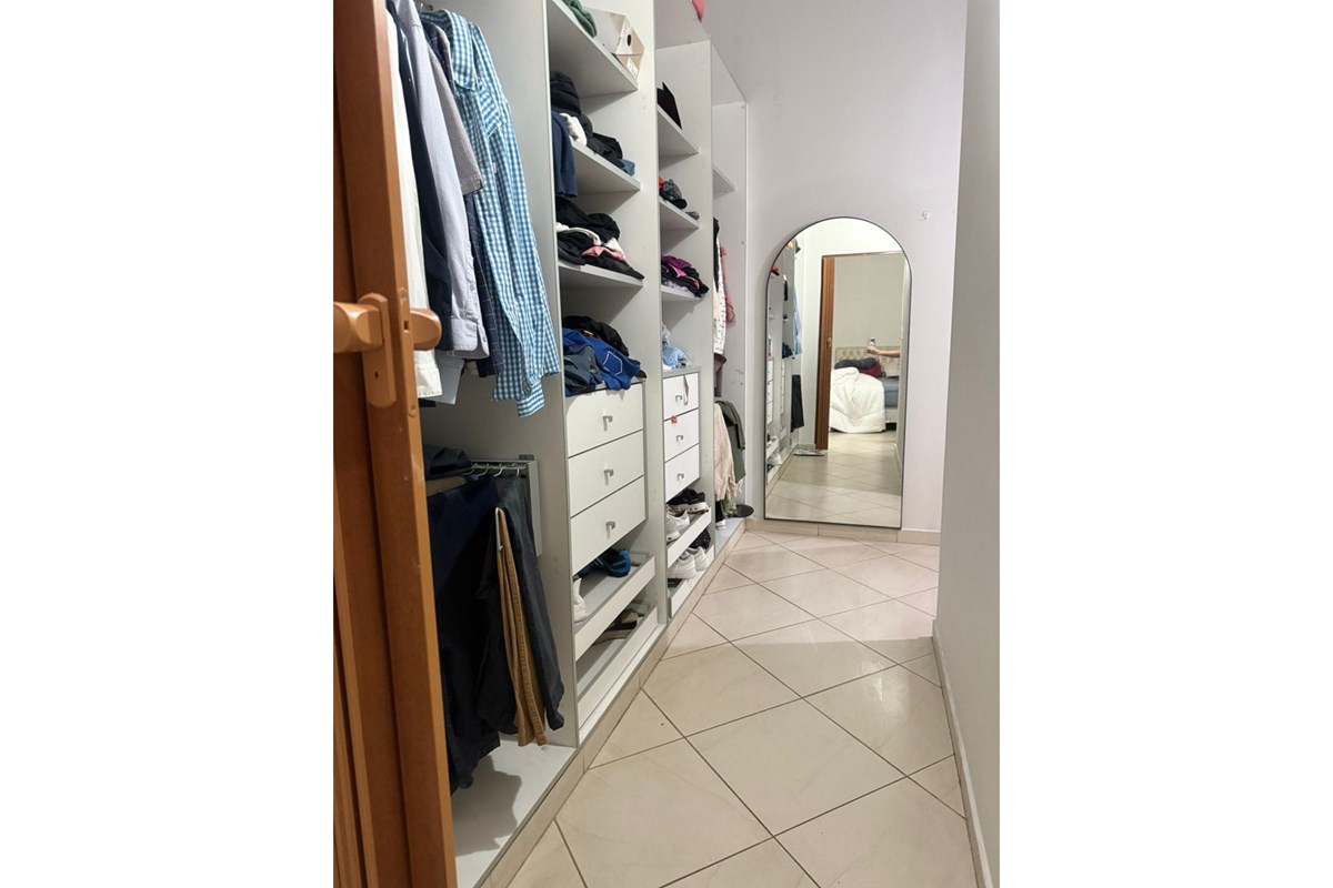 ALQUILO DUPLEX EN LAMBARE — foto 3