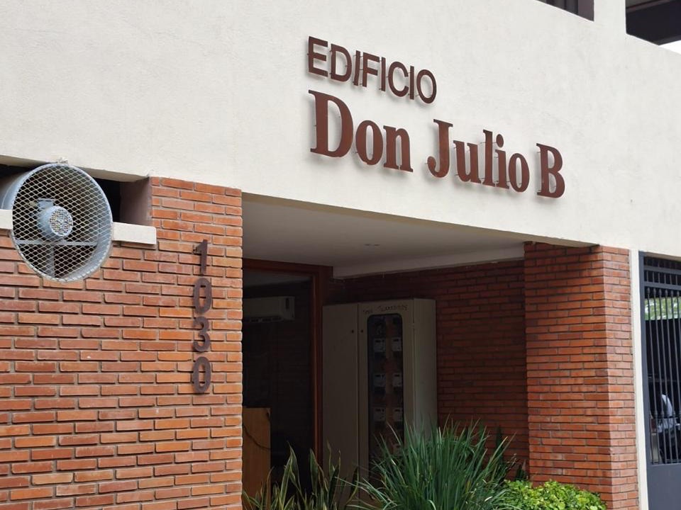 ALQUILO DEPARTAMENTO 2 DORM EN BARRIO SAN RAFAEL — foto 2
