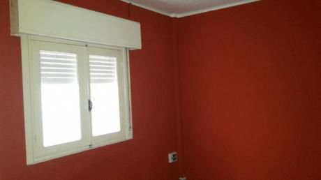 Lindo Apartamento A 2 Cuadras Del Palacio Legislativo Por La Calle Magallanes