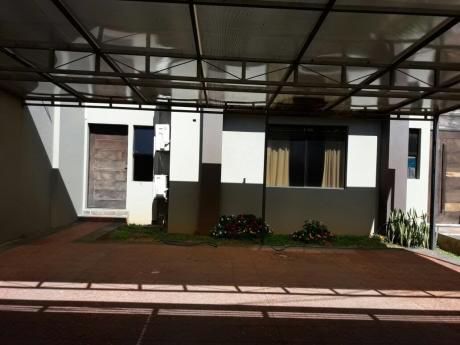 Alquilo Elegante Residencia En Pleno Barrio Herrera