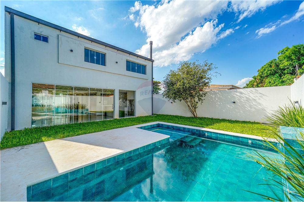 Departamento en venta bajo precio de mercado en Mburucuyá