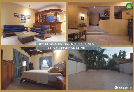 0734 Casa En Barrio Sajonia